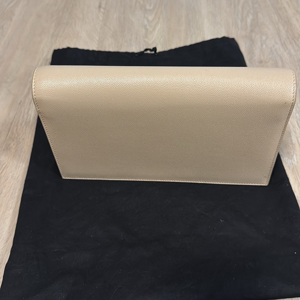 Tan - Picture 4 of 6